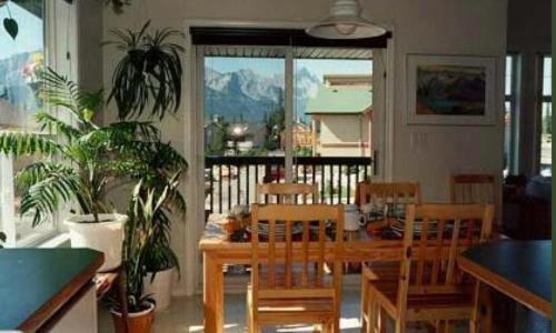 Avens ReNaissance B&B Canmore Extérieur photo